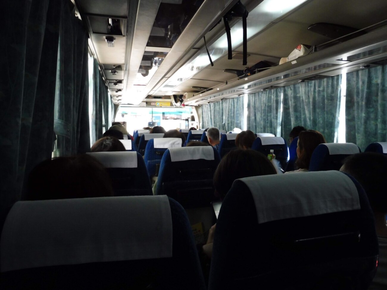 香取神宮への直行バスの車内